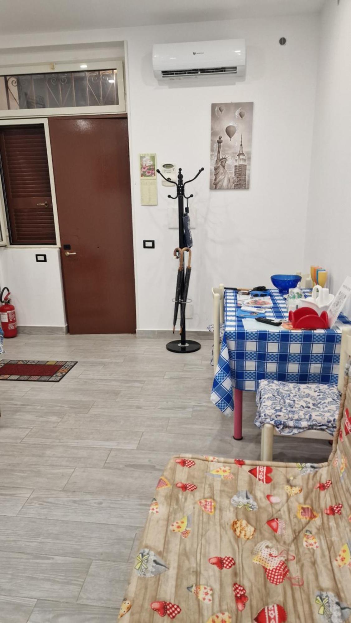 Appartamento Intero Casa Vacanze Espo Naples Exterior photo